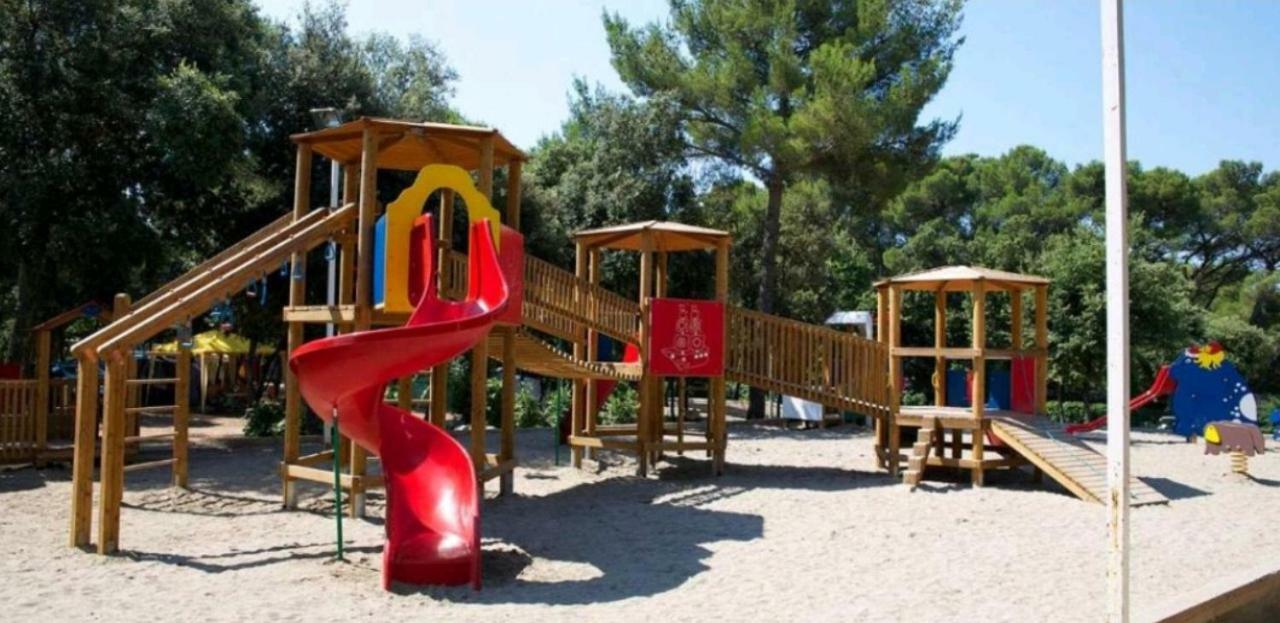Mobile Home Biograd Na Moru Gapi House Dış mekan fotoğraf