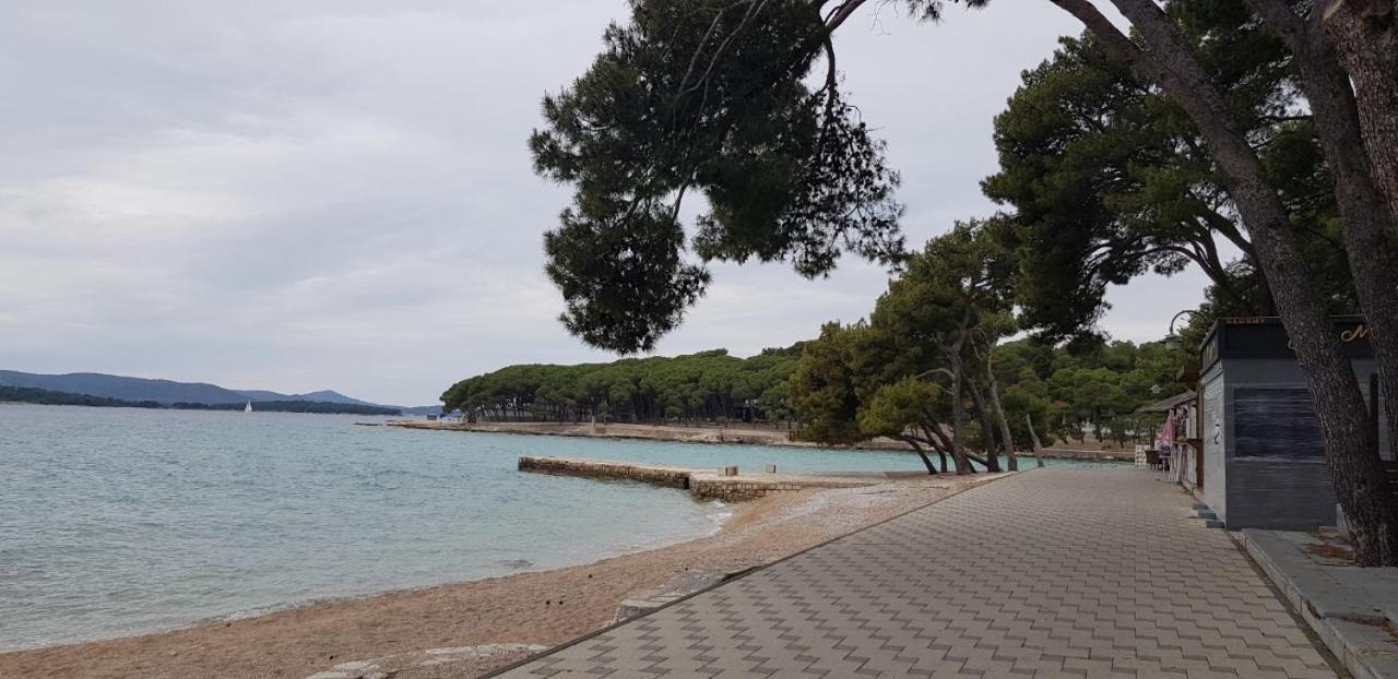Mobile Home Biograd Na Moru Gapi House Dış mekan fotoğraf