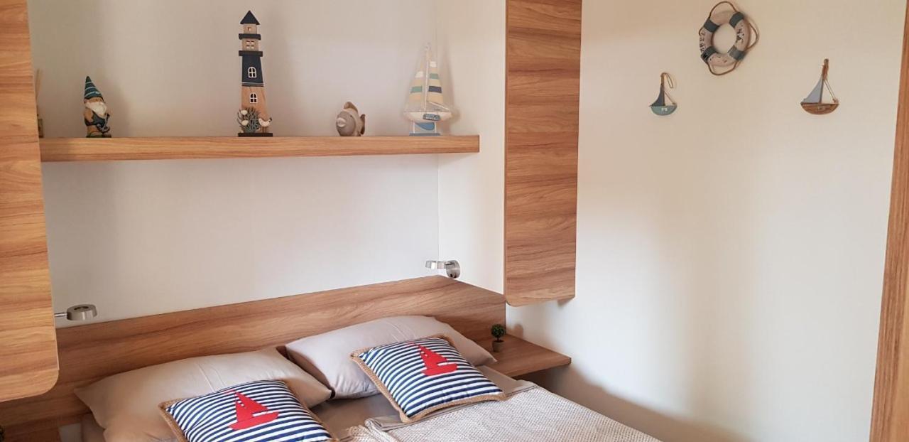 Mobile Home Biograd Na Moru Gapi House Dış mekan fotoğraf